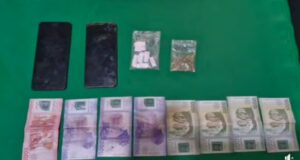 CARABINEROS DE COMBARBALA DETIENE A 2 SUJETOS POR LEY DE DROGAS Y ARMAS.