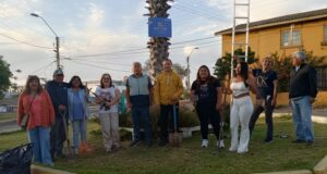 Vecinos de La Serena transforman áreas verdes gracias al fondo concursable de Aguas del Valle.