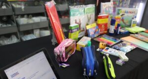 Elige la comuna y lo que debes comprar – SERNAC lanza cotizador de útiles y uniformes escolares.