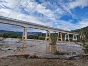 Desborde del embalse Recoleta ocasiona corte de emergencia en Ovalle